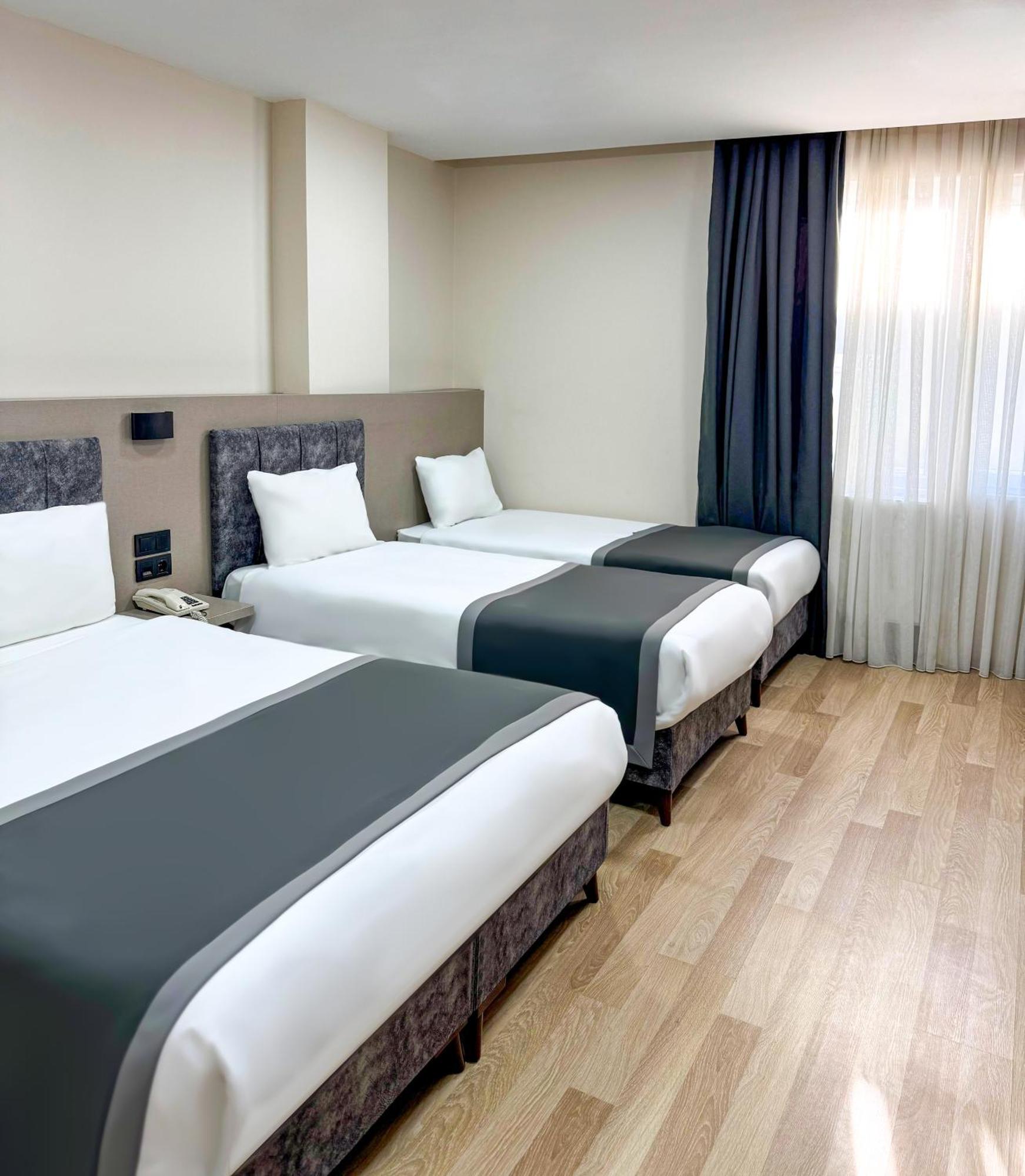 The Business Class Hotel イスタンブール エクステリア 写真